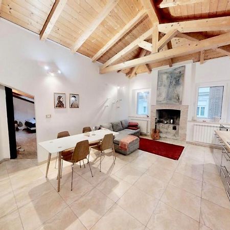 Lucy'S Home Trieste Exterior foto